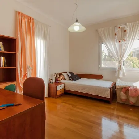 Aphrodite Tatil Evi *